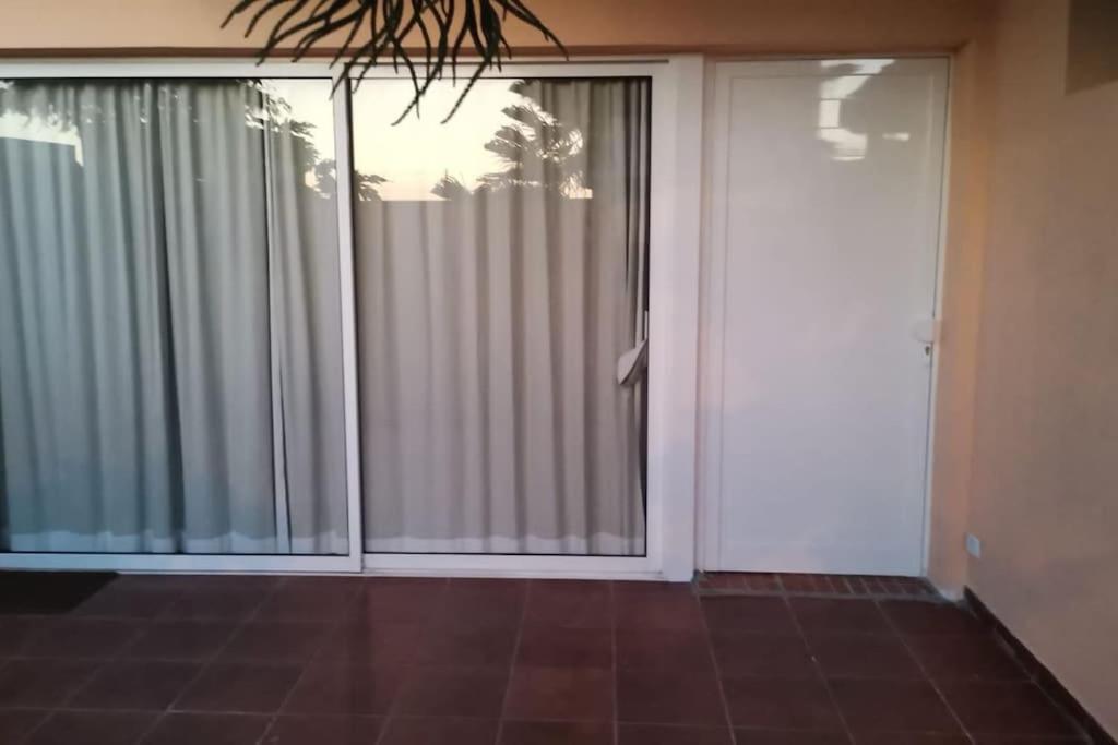 Independiente Estudio En Acogedora Casita De Mai 阿德耶 外观 照片